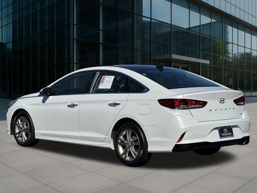 2019 Hyundai SONATA Limited