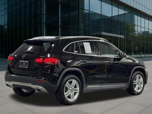 2021 Mercedes-Benz GLA 250 Base 4MATIC