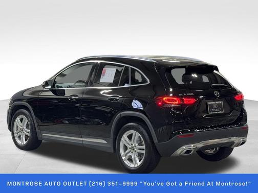 2021 Mercedes-Benz GLA 250 Base 4MATIC