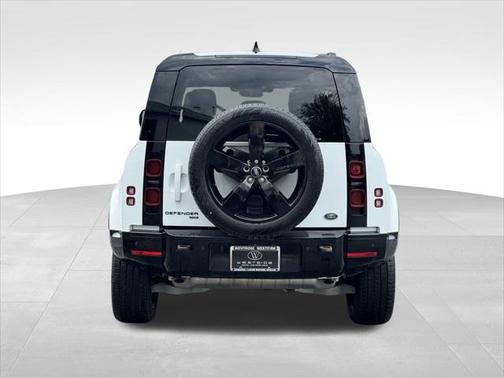 2023 Land Rover Defender 110 X-Dynamic SE