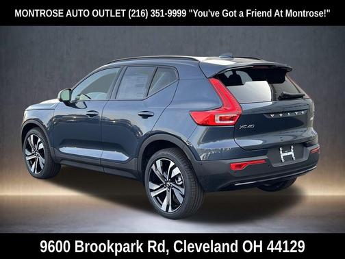 2026 Volvo XC40 B5 Ultra