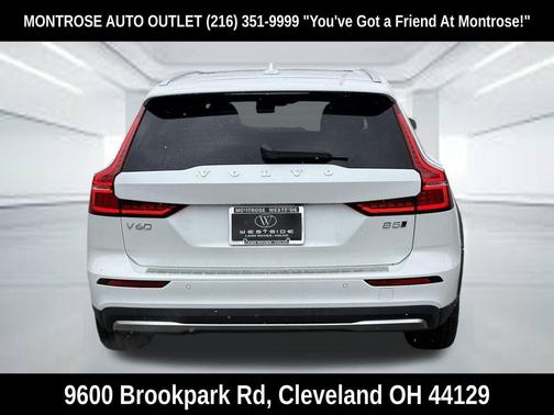 Crystal White Pearl 2026 Volvo V60 Cross Country Ultra, B5 AWD Gas (mild hybrid)