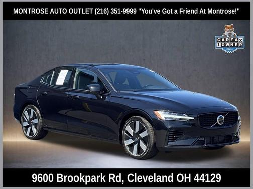 2024 Volvo S60 Recharge Plug-In Hybrid T8 Ultimate Dark Theme