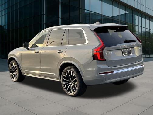 2026 Volvo XC90 B6 Ultra 7-Seater