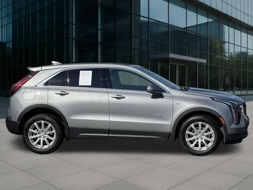 2023 Cadillac XT4 Luxury
