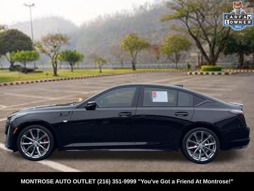 2022 Cadillac CT5 Sport