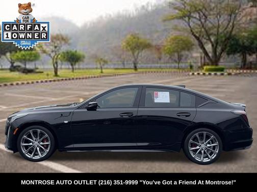 2022 Cadillac CT5 Sport