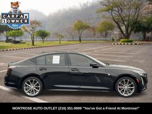 2022 Cadillac CT5 Sport