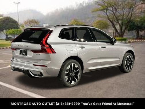 2026 Volvo XC60 B5 Plus