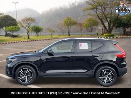 2023 Volvo XC40 B5 Core