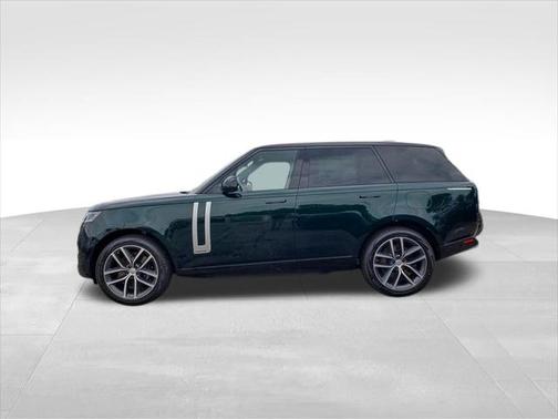 2025 Land Rover Range Rover P550e Autobiography