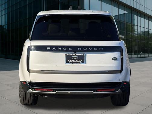 2022 Land Rover Range Rover P400 SE