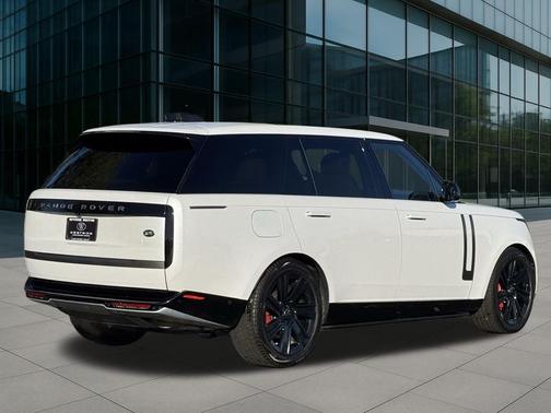 2022 Land Rover Range Rover P400 SE