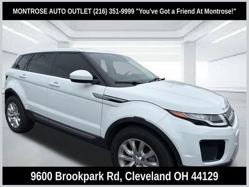 Fuji White 2018 Land Rover Range Rover Evoque SE