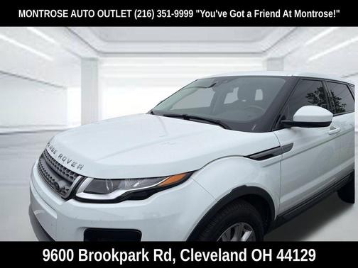 Fuji White 2018 Land Rover Range Rover Evoque SE