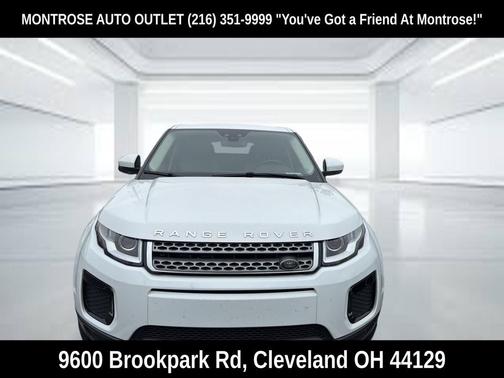 Fuji White 2018 Land Rover Range Rover Evoque SE