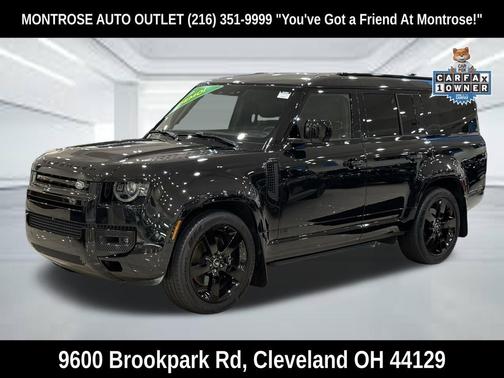 Santorini Black Metallic 2025 Land Rover Defender V8