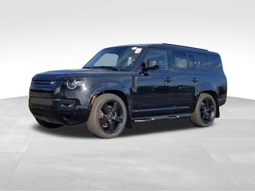 2025 Land Rover Defender V8