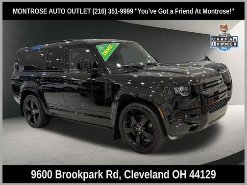 Santorini Black Metallic 2025 Land Rover Defender V8