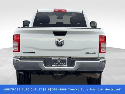 2024 RAM 2500 Big Horn Crew Cab 4x4 8' Box