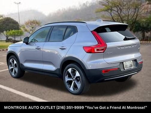 2026 Volvo XC40 B5 Plus