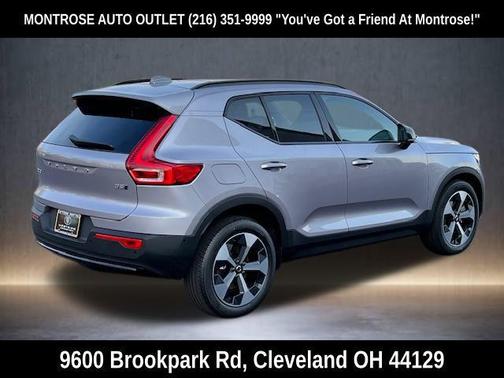 2026 Volvo XC40 B5 Plus