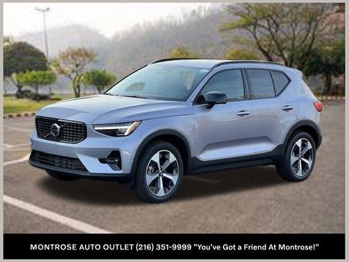 2026 Volvo XC40 B5 Plus