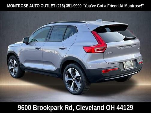 2026 Volvo XC40 B5 Plus