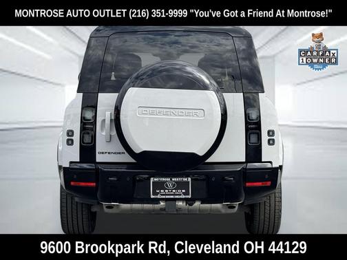 Fuji White 2026 Land Rover Defender X-Dynamic SE