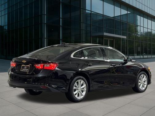 2025 Chevrolet Malibu FWD 1LT