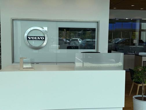 2022 Volvo XC60 B6 Inscription