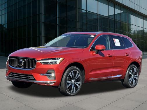 2022 Volvo XC60 B6 Inscription