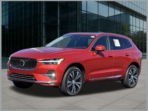 2022 Volvo XC60 B6 Inscription