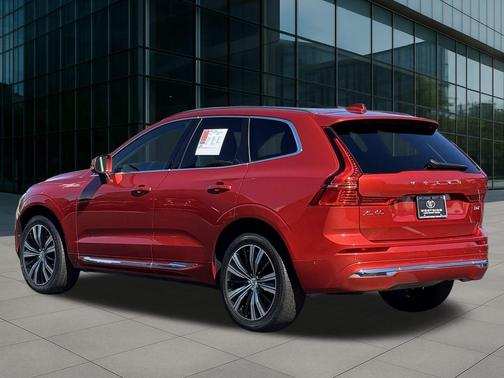 2022 Volvo XC60 B6 Inscription