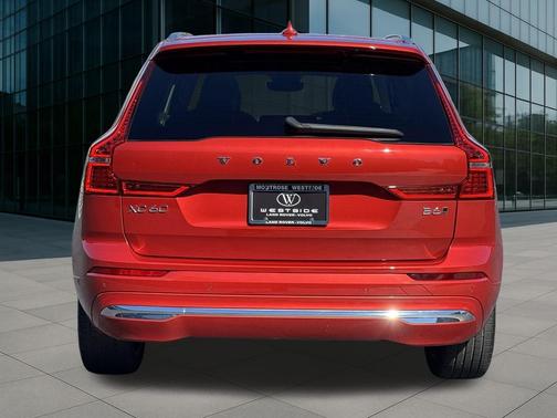 2022 Volvo XC60 B6 Inscription