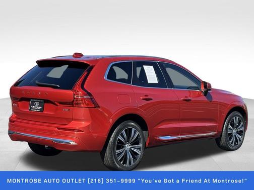 2022 Volvo XC60 B6 Inscription