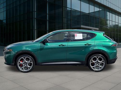 2024 Alfa Romeo Tonale Veloce EAWD
