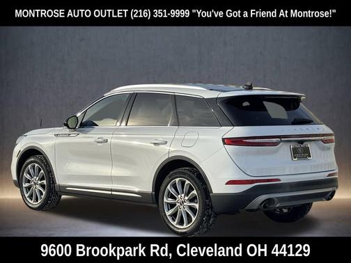 2022 Lincoln Corsair Standard