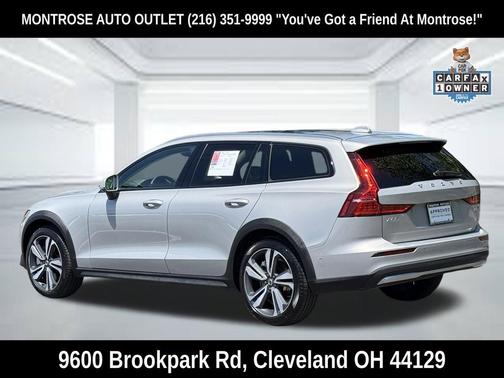Silver Dawn Metallic 2025 Volvo V60 Cross Country Plus, B5 AWD Gas (mild hybrid)