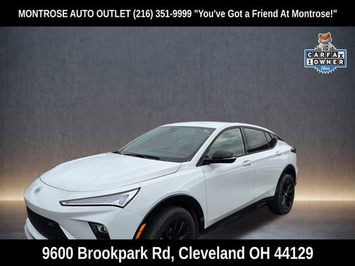 Summit White 2024 Buick Envista Sport Touring FWD