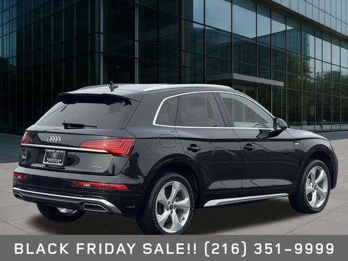 2022 Audi Q5 45 S line Prestige