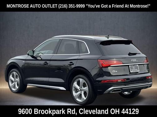 2022 Audi Q5 45 S line Prestige