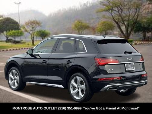 2022 Audi Q5 45 S line Prestige