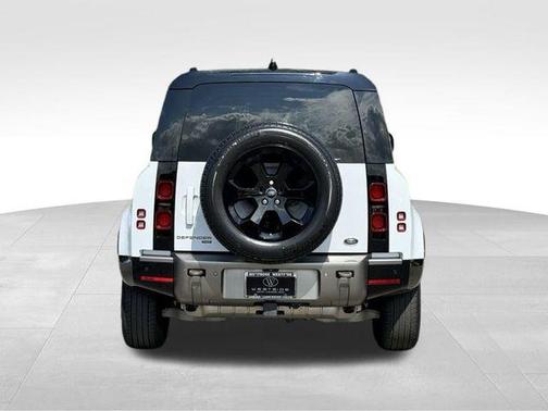 2021 Land Rover Defender 110 X-Dynamic HSE