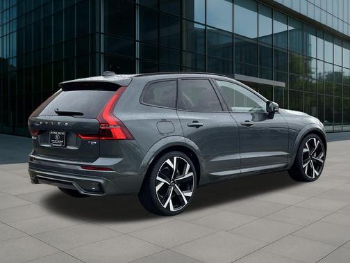 2026 Volvo XC60 Plug-In Hybrid T8 Ultra