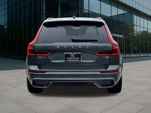 2026 Volvo XC60 Plug-In Hybrid T8 Ultra