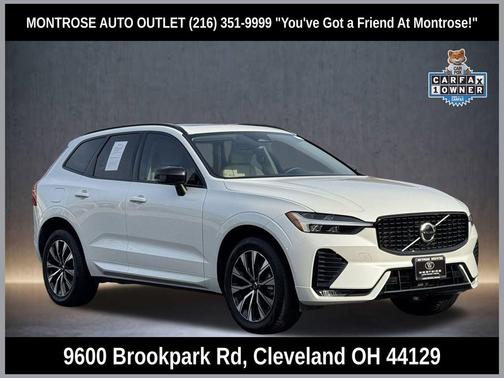 2024 Volvo XC60 B5 Core Dark Theme