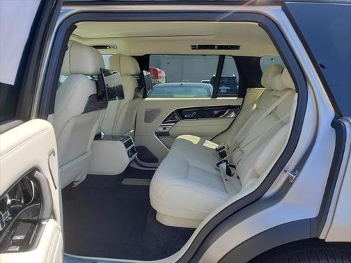 2025 Land Rover Range Rover P530 Autobiography