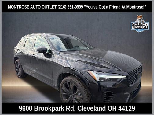 2024 Volvo XC60 Recharge Plug-In Hybrid T8 Ultimate Black Edition