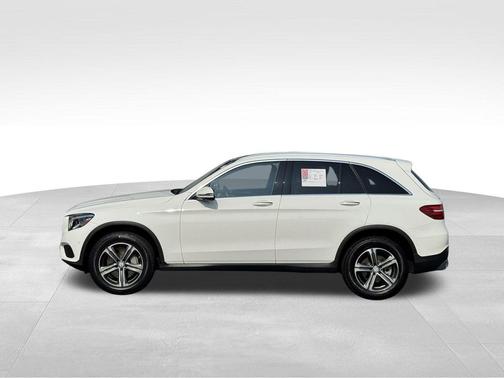 2017 Mercedes-Benz GLC 300 4MATIC